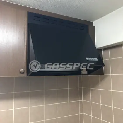 施工前のレンジフード