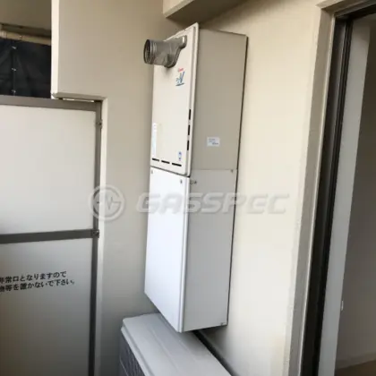 施工前の給湯器（RUF-A1600SAT）