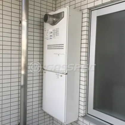 施工前の暖房熱源機（GTH-2434AWX3H-T）