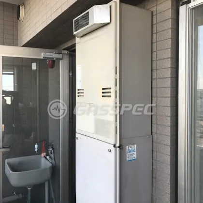 施工前の暖房熱源機（RUFH-V2403SAW2-3）