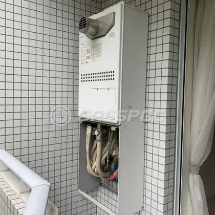 施工前の暖房熱源機（GTH-2413AWXH-T）