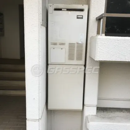 施工前の暖房熱源機（AD-2899ARQ）