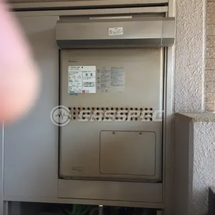施工前の暖房熱源機（GTH-2413AWXH）