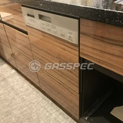 施工前のビルトイン食洗機（EW-DP45SM）