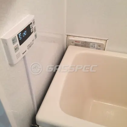 施工後の給湯器（リンナイ RUF-HV162A-E）