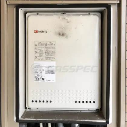 施工前の給湯器（GT-2428SAWX-H）