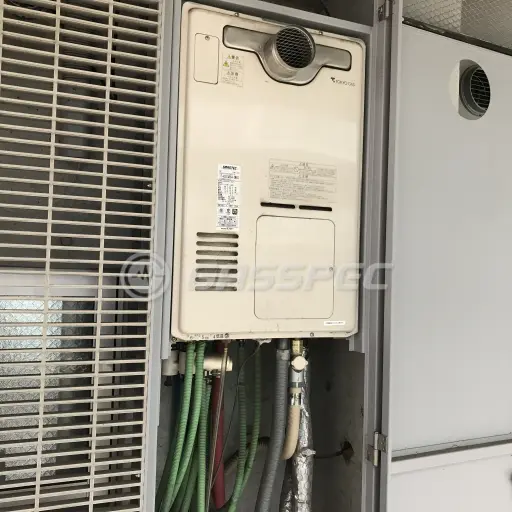 交換前の暖房熱源機（リンナイ RUFH-V2400SAT2-6）