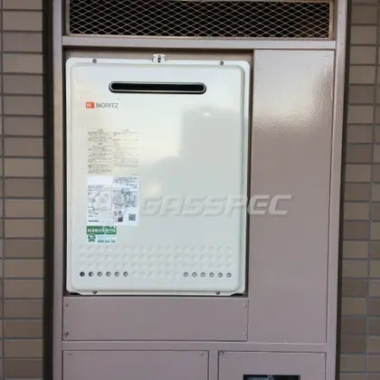 施工後の給湯器（ノーリツ GT-2460SAWX BL）