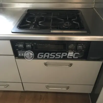 施工前のビルトインガスコンロ（DG3251DR）