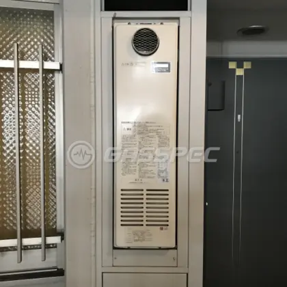 施工前の暖房熱源機（AT-4299ACSAW3Q）