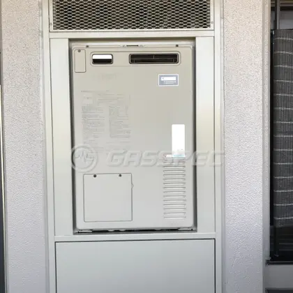 施工前の暖房熱源機（AT-4200ARSSW3Q）