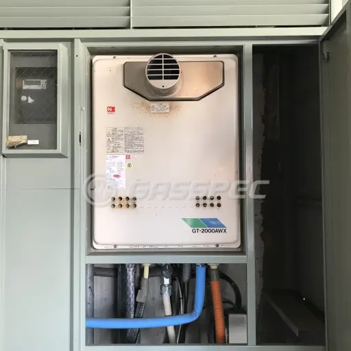 交換前の給湯器（ノーリツ GT-2000AWX-T）