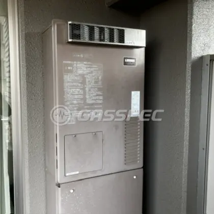 施工前の暖房熱源機（AT-4200ARSAW3Q-G）
