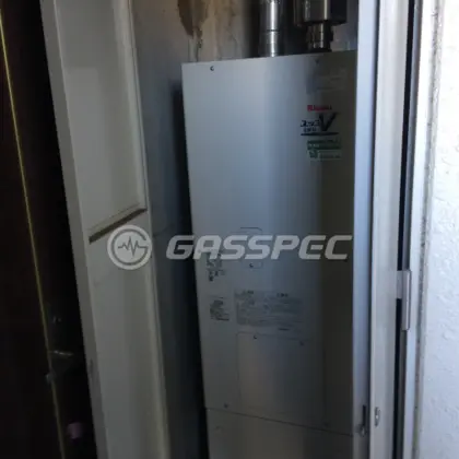 施工後の暖房熱源機（リンナイ RUFH-B1610AFF2-3）