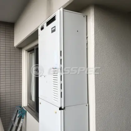 施工前の暖房熱源機（AT-4200ARSAW3Q-56）