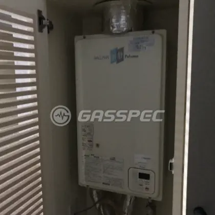 施工前の給湯器（PH-16CWQT）