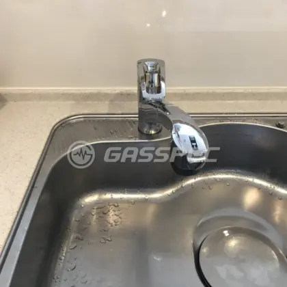施工前の水栓・蛇口（FB276GK8）