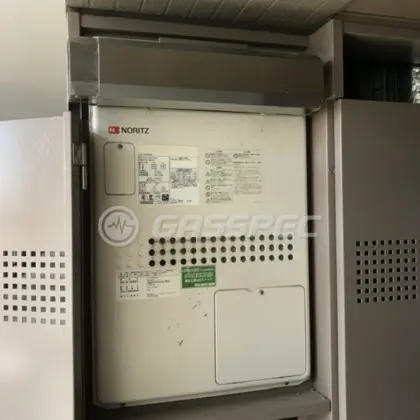施工前の給湯器（GTH-2444AWX）