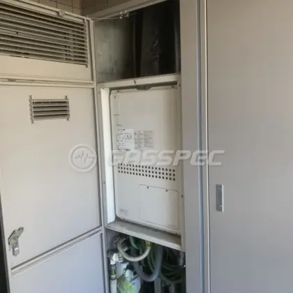 施工前の暖房熱源機（GTH-2413AWXH-H）