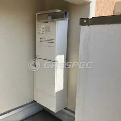 施工前の暖房熱源機（GTH-2434AWX3H-L）