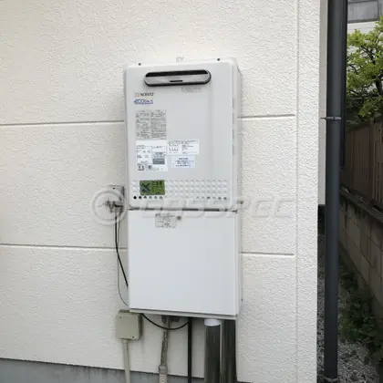 施工前の給湯器（GT-C2432SAWX）