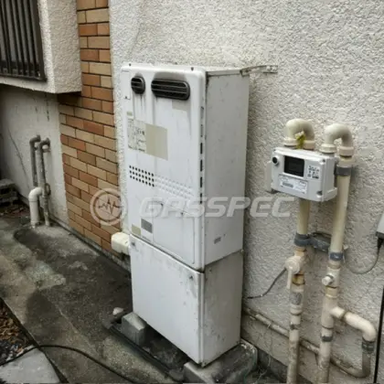 施工前の暖房熱源機（GTH-C2432AWX6H）