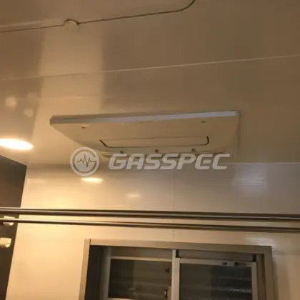 施工前の浴室乾燥機（FD2816J3M）