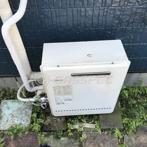 交換前の給湯器（ノーリツ GT-C2431SARX）