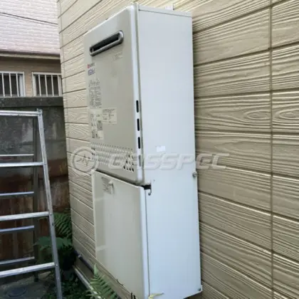 施工前の給湯器（GT-C2052SAWX）