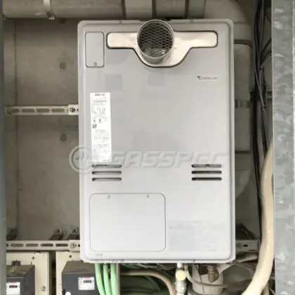 施工前の暖房熱源機（RUFH-V2403SAT2-3(B)）