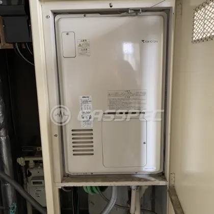 施工前の暖房熱源機（RUFH-V2400AU2-3）