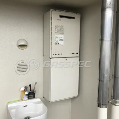 施工前の給湯器（GT-2428SAWX）