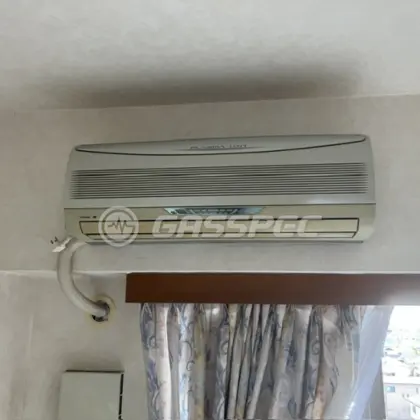 施工前のエアコン（RAS-406PDR）