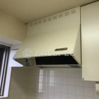 施工前のレンジフード（BDR-3H-756W）