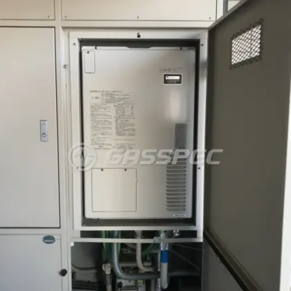 施工前の暖房熱源機（AT-4200ARSAW30-56-H）