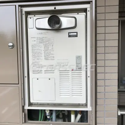 施工前の暖房熱源機（AT-4299ARSAW3Q-C）