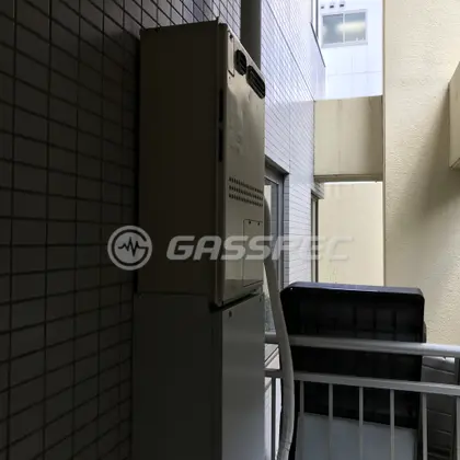 施工前の暖房熱源機（GTH-2413AWXH）