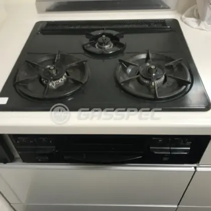施工前のビルトインガスコンロ（DG32E5SR）