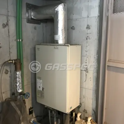 施工前の暖房熱源機（GTH-162AW-FF）