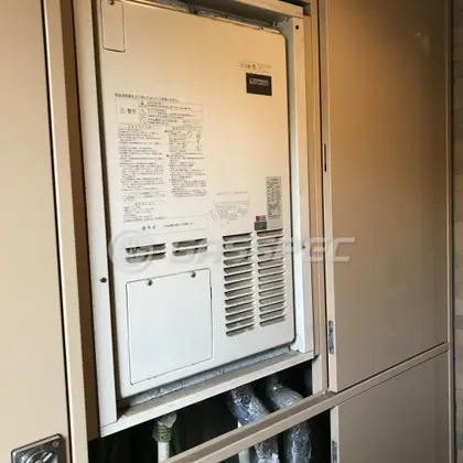 施工前の暖房熱源機（AT-4299ARSAW3Q-H）