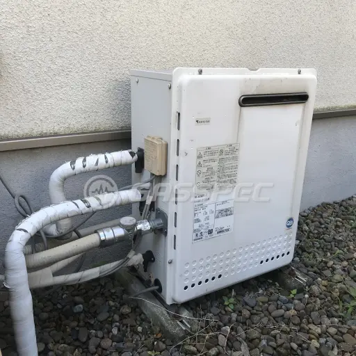 交換前の給湯器（ノーリツ GT-2428SARX）