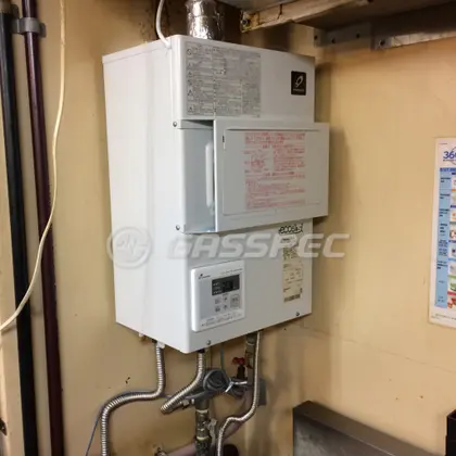 施工後の給湯器（パーパス PG-H2400E-H）