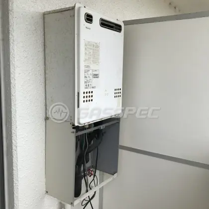 施工前の給湯器（FH-161AWD）
