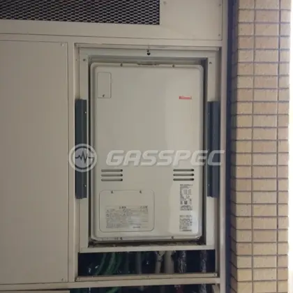 施工後の暖房熱源機（リンナイ RUFH-A2400AU2-3）