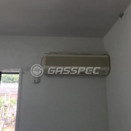 施工前のエアコン（SAP-K22A）