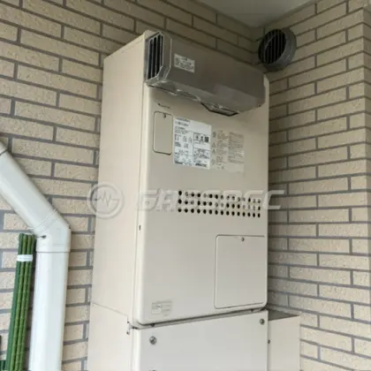 施工前の暖房熱源機（GTH-2434AWX3H-L）