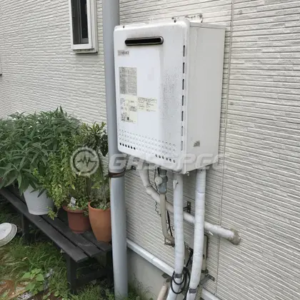 施工前の給湯器（GT-2450SAWX）