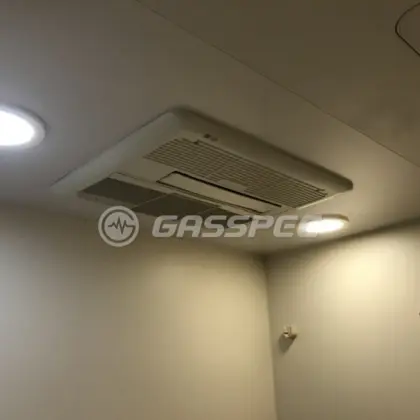 施工前の浴室乾燥機（BBD-3304ACSK-J3）