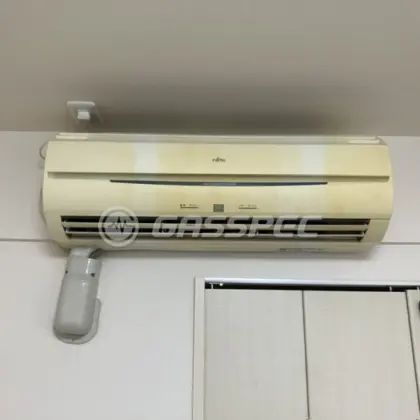 施工前のエアコン（AS225PEKS）