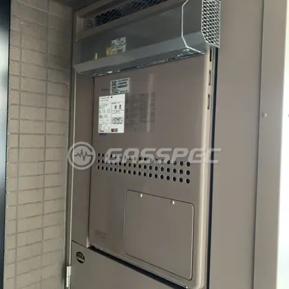 施工前の暖房熱源機（GTH-2413AWXH）